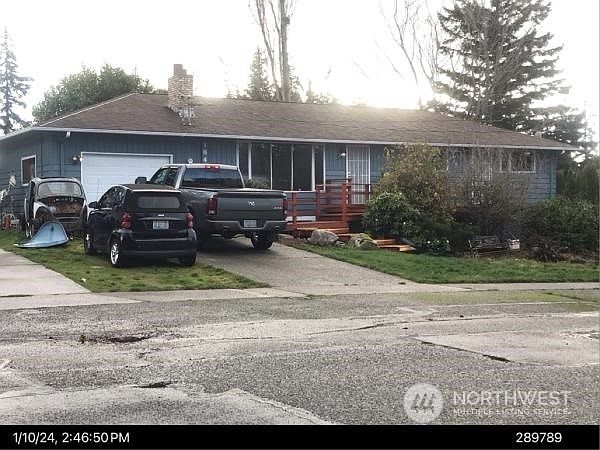 1st image of 1841 NE 9th Avenue
