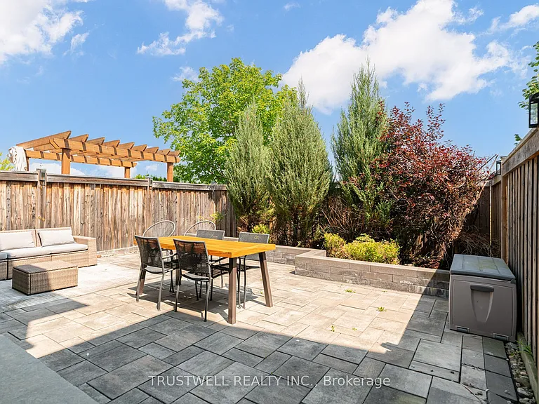 128 Hatton Garden Rd — Photo 33