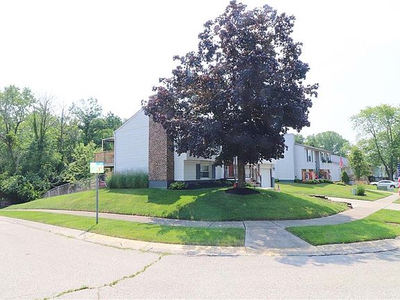 3rd image of 3072 Charlotte Mill Dr