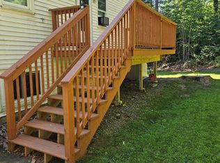 132 Maranacook Rd #B, Winthrop, ME 04364