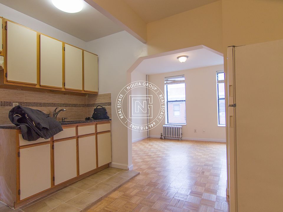 2nd image of 162 Allen St APT 13