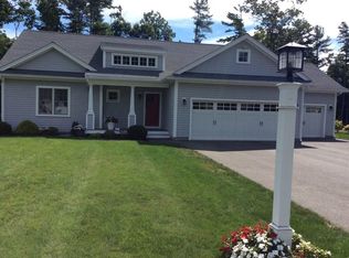 4 Pond View Ter, Wareham, MA 02571