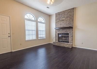 2nd image of 4041 N Brookhollow Ct