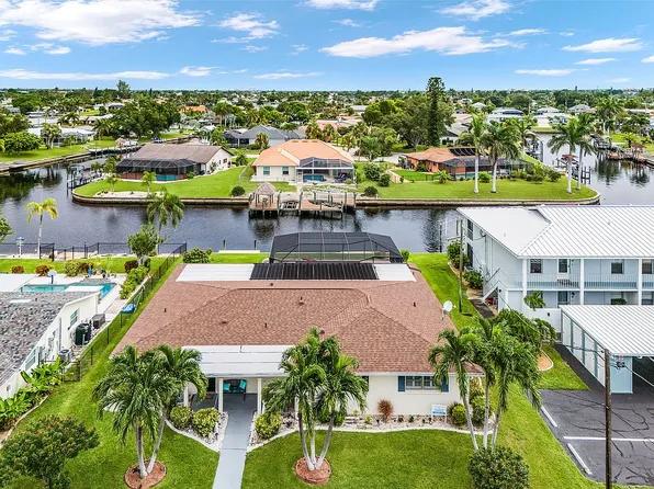4504 SE 6th Pl Unit 2, Cape Coral, FL 33904