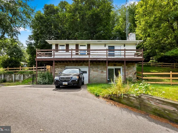 4331 Gross Mill Rd, Hampstead, MD 21074