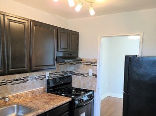 4219 1st St SE APT 104, Washington, DC 20032