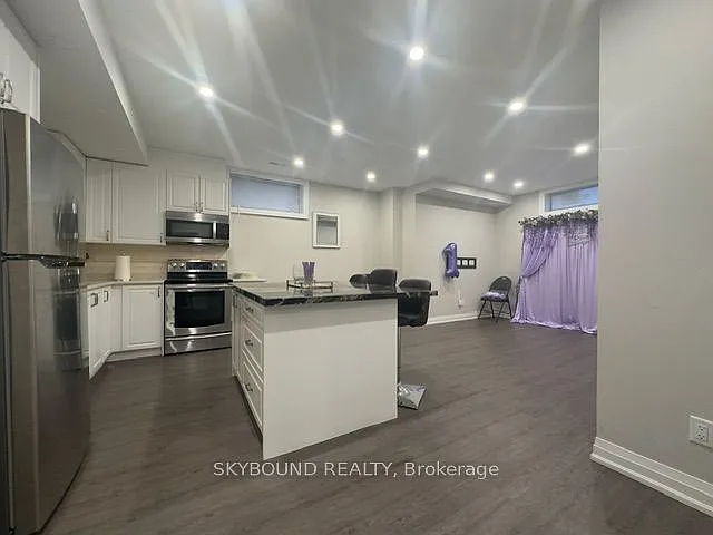48 Enfield Ave #BASEMENT — Photo 5