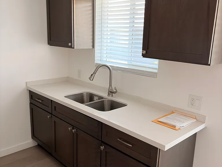 7119 Mountain View Ave #J — Photo 17