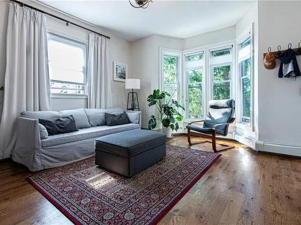 91 Jenkins St, Providence, RI 02906