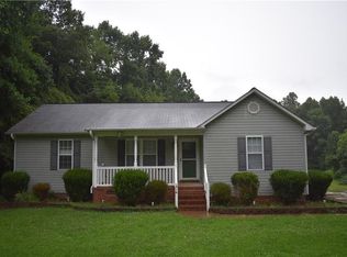 516 Anna Dr, Mebane, NC 27302