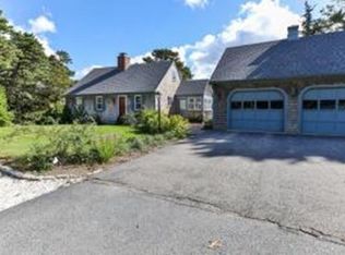 176 Maple St, Barnstable, MA 02630