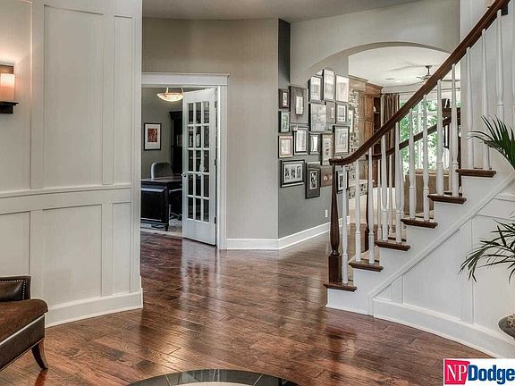 5th image of 4501 Lake Forest Cir