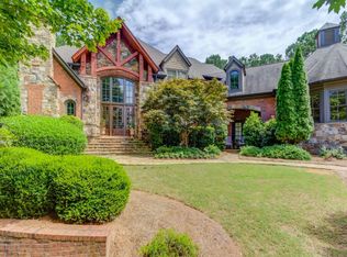 892 Little Lost Lndg, Suwanee, GA 30024