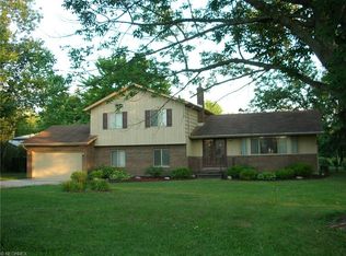 2918 Laurel Rd, Brunswick, OH 44212