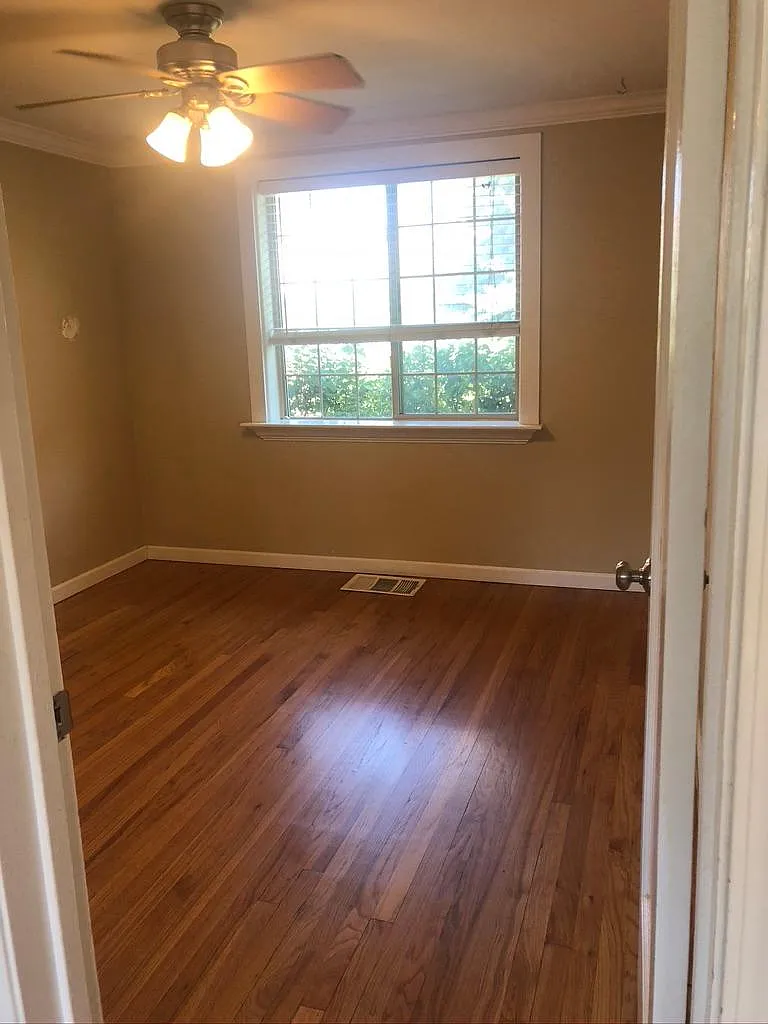 759 Eudora St — Photo 4