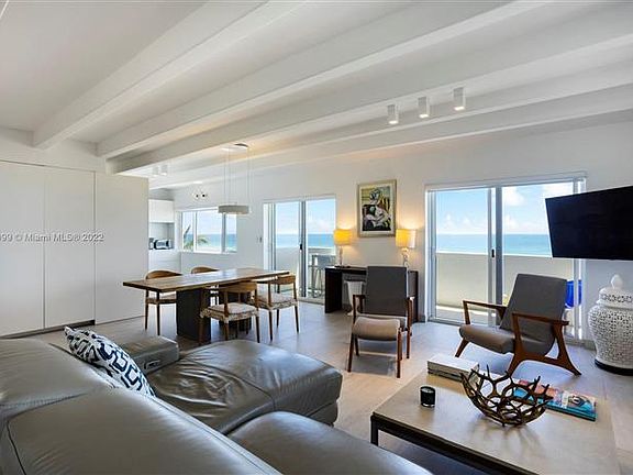 4th image of 325 Ocean Dr APT 509