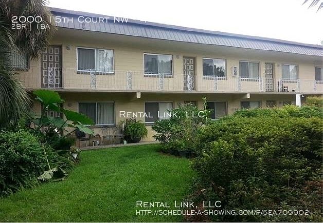 2nd image of 2000 15th Ct NW APT 4