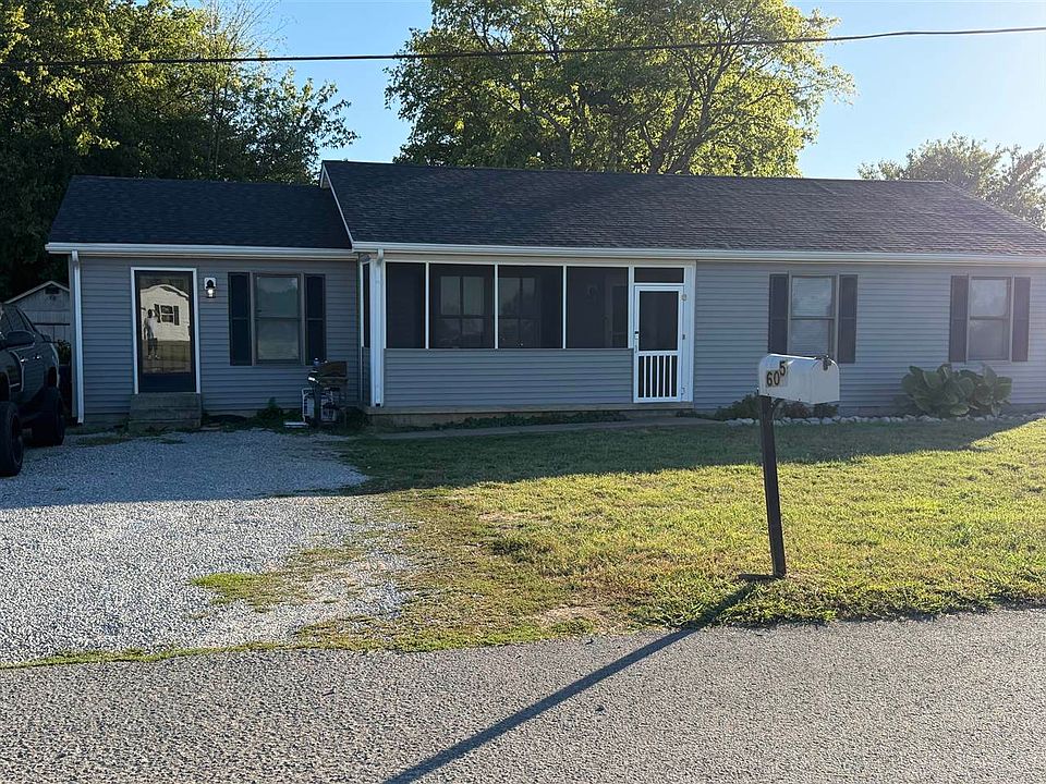1st image of 605 Sarver St