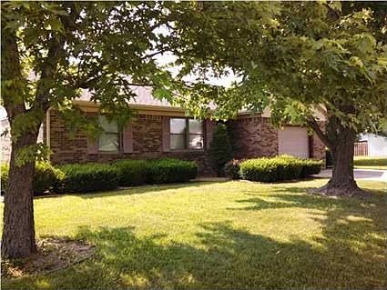 1st image of 2833 Karen Ln