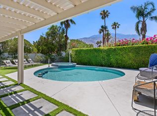 1371 E Del Paso Way, Palm Springs, CA 92262