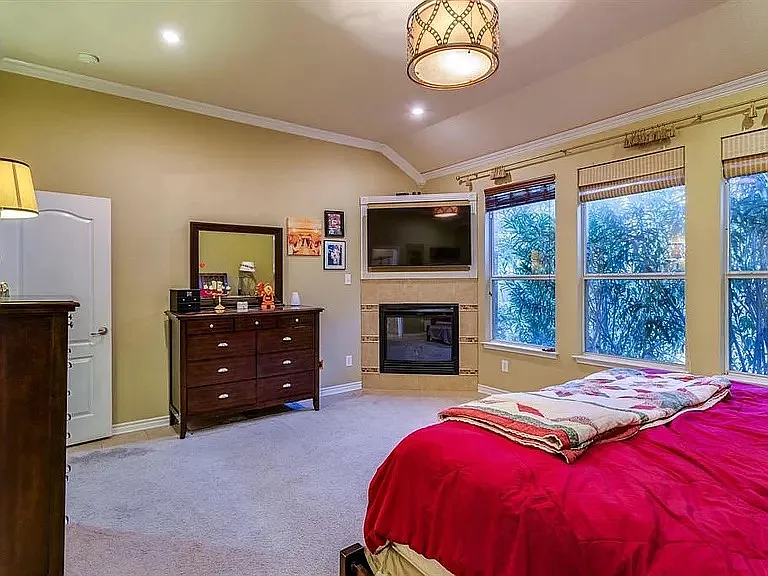 1112 Manassas Dr — Photo 22