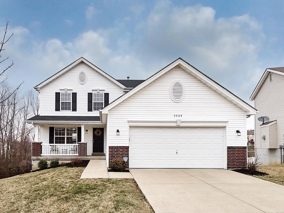 Act Now - it's like Buying New! Impressive 2-story with tasteful decor and colors thru-out!