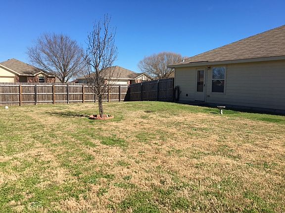 5th image of 1825 Brookwood Dr