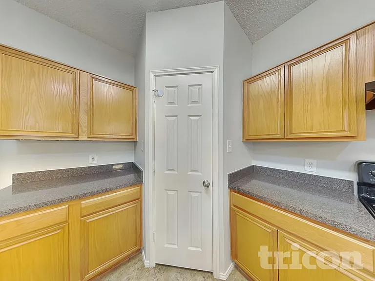 6313 Downeast Dr — Photo 19