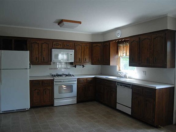 5th image of 174 Park Ave