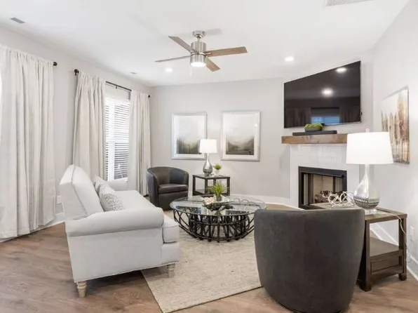 229 Hudson Dr, Gallatin, TN 37066