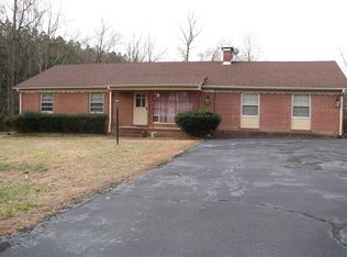 3388 Pleasant Shade Dr, Emporia, VA 23847
