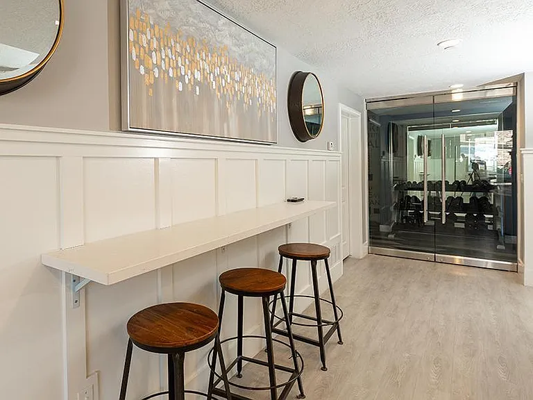 Ridgeview Apartments — Photo 3