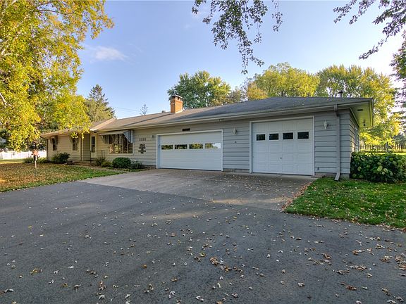 2nd image of 2825 Crestwood Road