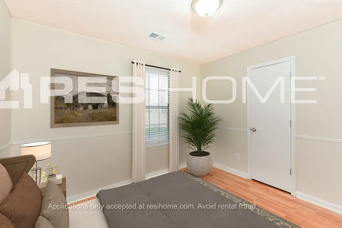 623 Crestmont Ct — Photo 10