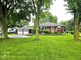 6891 S River Rd, Marine City, MI 48039