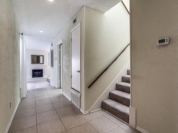 4th image of 12542 Fireglow Walk Ave