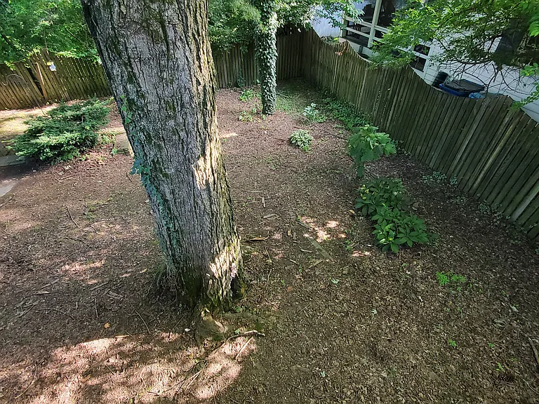 114 W Lexington Ave — Photo 73