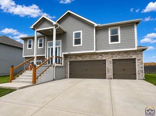 16030 Craig St, Basehor, KS 66007