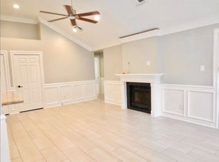 8214 Split Oak Dr, Houston, TX 77040