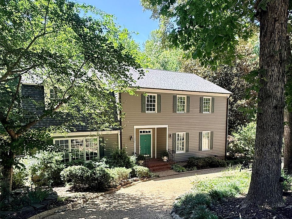1st image of 106 Wentworth