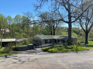 2078 Clarks Chapel Rd, Franklin, NC 28734