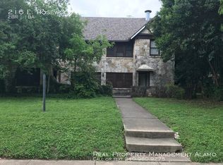 216 E Rosewood Ave APT 4, San Antonio, TX 78212