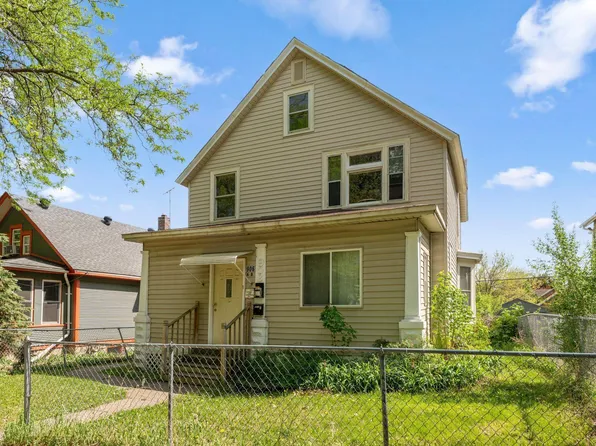 906 5th St E, Saint Paul, MN 55106