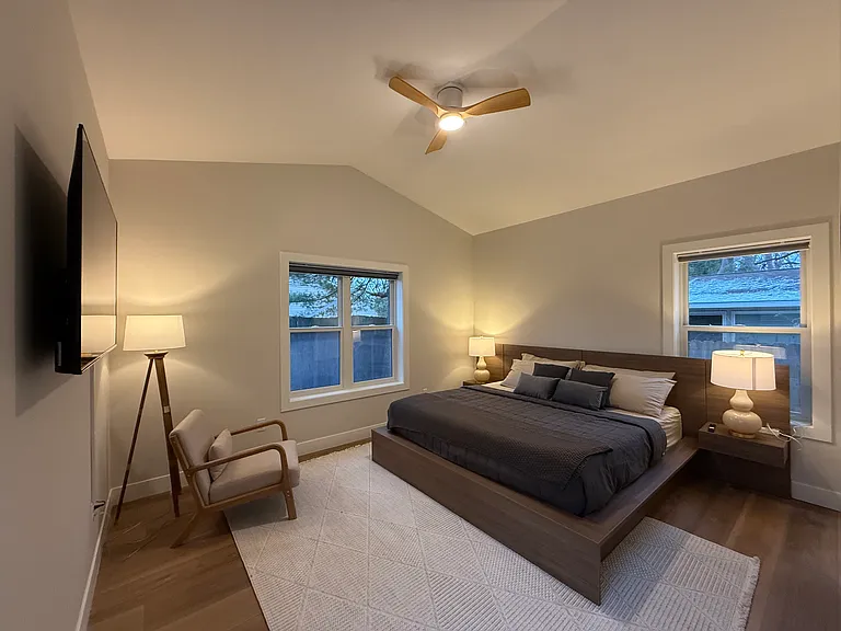 2015 Cureton Dr #A — Photo 7
