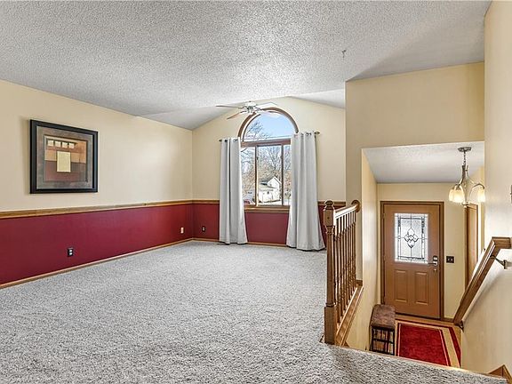 4th image of 4910 Rye Court