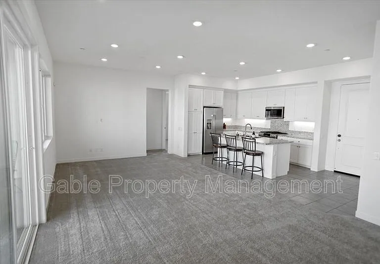 27410 Merlin Pl #205 — Photo 3
