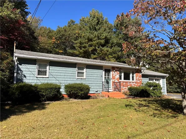 595 Lafayette Rd, North Kingstown, RI 02852