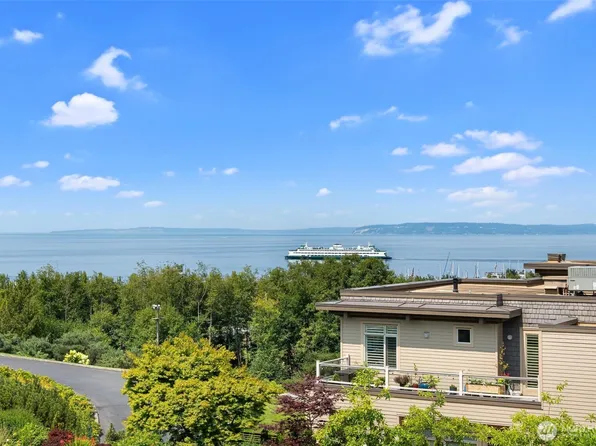 65 Pine Street #207, Edmonds, WA 98020