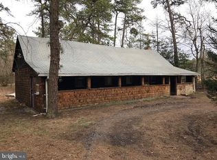 469 Magnolia Rd, Pemberton, NJ 08068