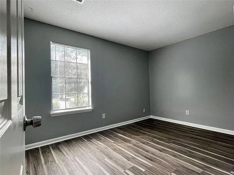 1457 Stone Mill Trce — Photo 9